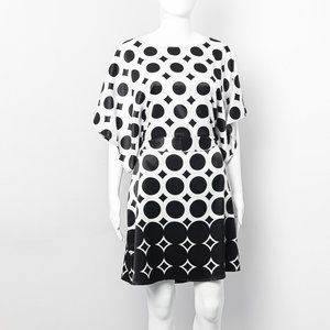 BCBGMAXAZRIA polkadot dress in size M